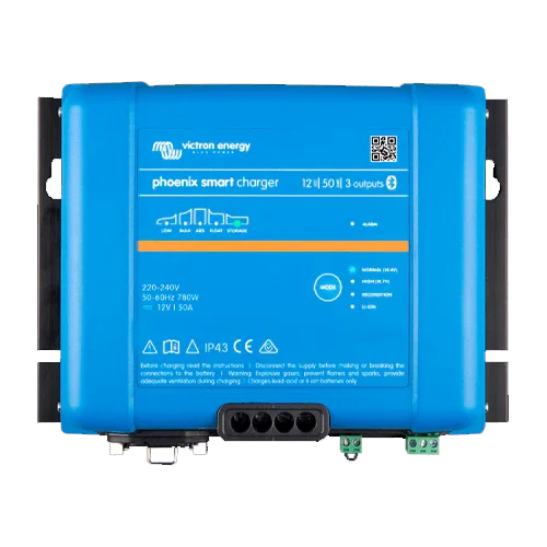 Caricabatterie Victron Phoenix Smart IP43 12V 50A (3 uscite) Bluetooth